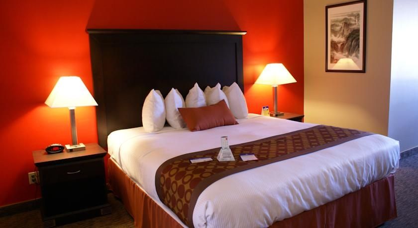 Western Dragon Gate Hotel Los Angeles